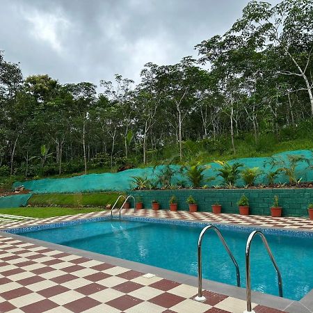 The Mallika Holidays Mananthavady Exterior photo